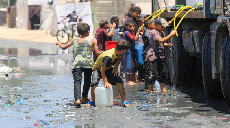 الأونروا: 40 ألف إصابة بـ"الكبد الوبائي" في غزة.. والأطفال يعيشون فظائع لا توصف